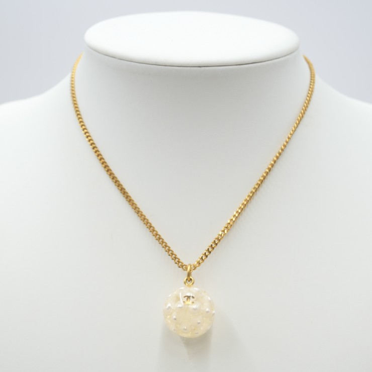 CHANEL(シャネル)フェイクパール ココマーク ネックレス ヴィンテージ ゴールドカラー クリアボール ペンダント アジャスター付き 40cm レディース【中古】|VALORA Vintage Tokyo 店