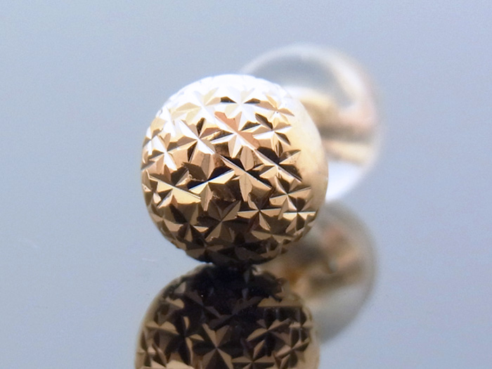 18金 ピアス 18k メンズ レディース 黄色ゴールド スクランブル撥ねのける どんぶり鉢 6粍 スタッド ピアス k18 18金 ※1個売りわたすとなります