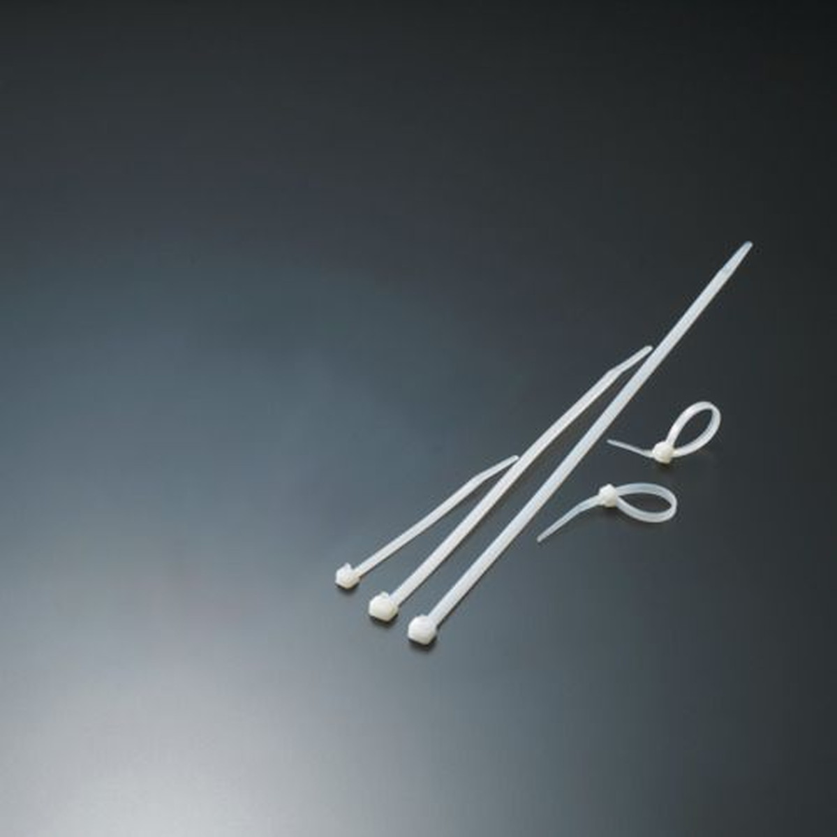 【期間限定!対象商品P2~20倍】 TRUSCO リリースタイ 幅12.8mmX長さ405mm 最大結束φ116 標準型 1袋 (TRRCV405)