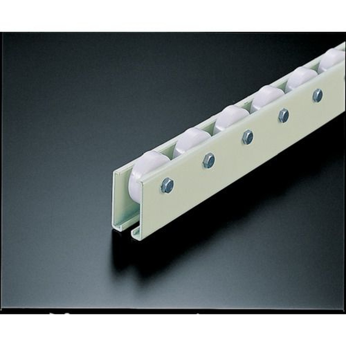 【期間限定!対象商品P2～20倍】 ＴＲＵＳＣＯ　ホイールコンベヤ　樹脂製Φ３８Ｘ１２　Ｐ７５ＸＬ２４００　1台 (V38N752400)