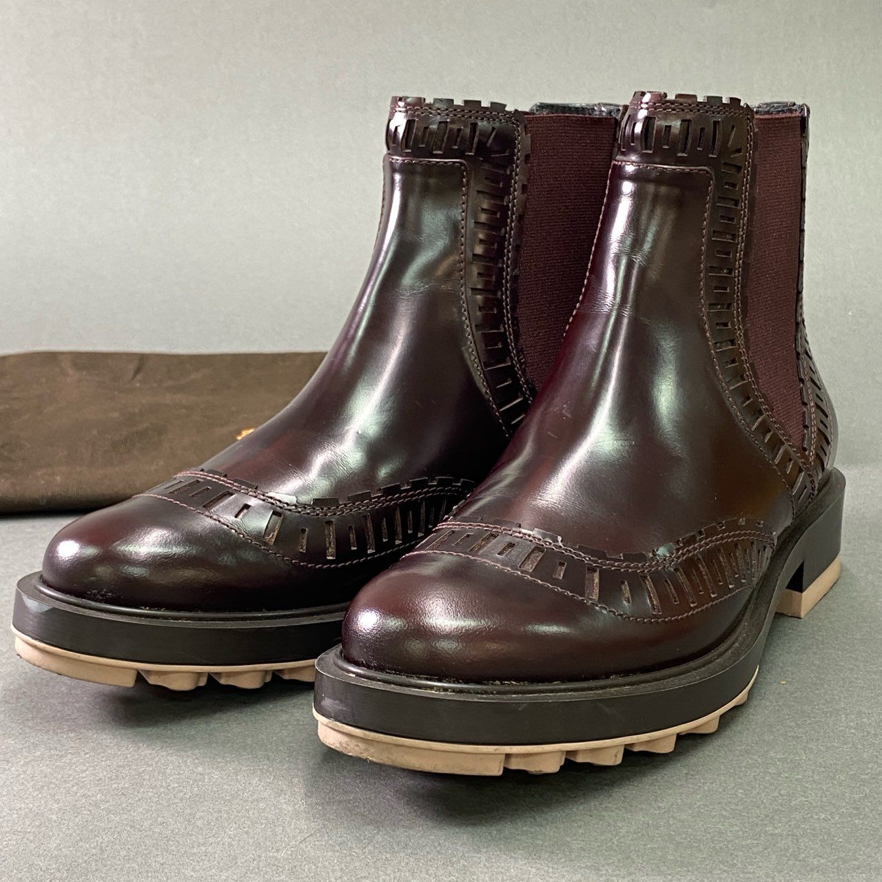 【極美品】TOD'S スエードレザー チャッカブーツ プレーントゥ ブラウン TOD'S (トッズ ) スウェード チャッカブーツ TDXXM34C0D80REK