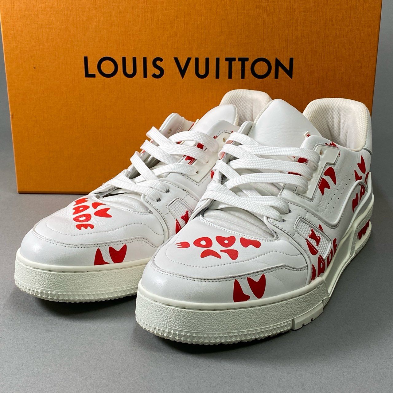 最終値下げLOUIS VUITTON レッド ホワイト スニーカー 楽天市場】LOUIS VUITTON ルイヴィトン 【未使用】21年製 LVトレーナー