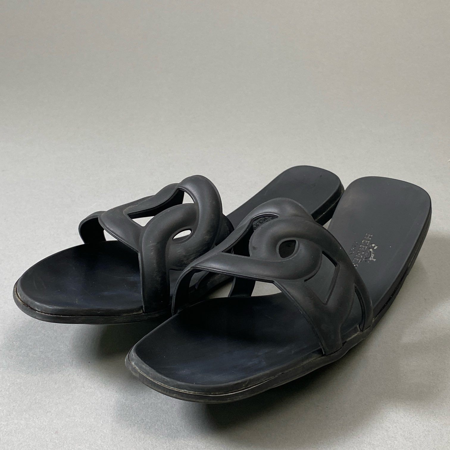 美品　エルメス　アロハ　タイプ　ラバーサンダル　ブラック　37 USED 楽天市場】HERMES エルメス レディース サンダル アロハ ラバー