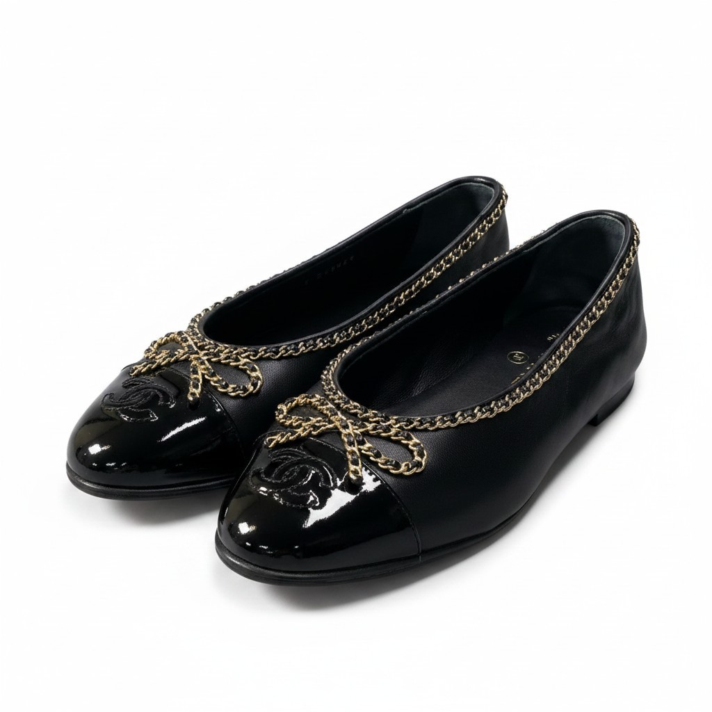 《極美品》 CHANEL シャネル 25B シュロの葉チェーン店 女性バレエダンサーシューズ Ballerina Pumps Gold Chain G46663 36 1/2 黒いこと 子ヒツジなめし革t18r 中古