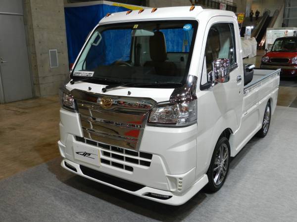 楽天市場 軽トラ ダイハツ 500系 ハイゼットトラック ハイゼットジャンボ ボンネットカバー メッキ カスタム パーツ バンデット3