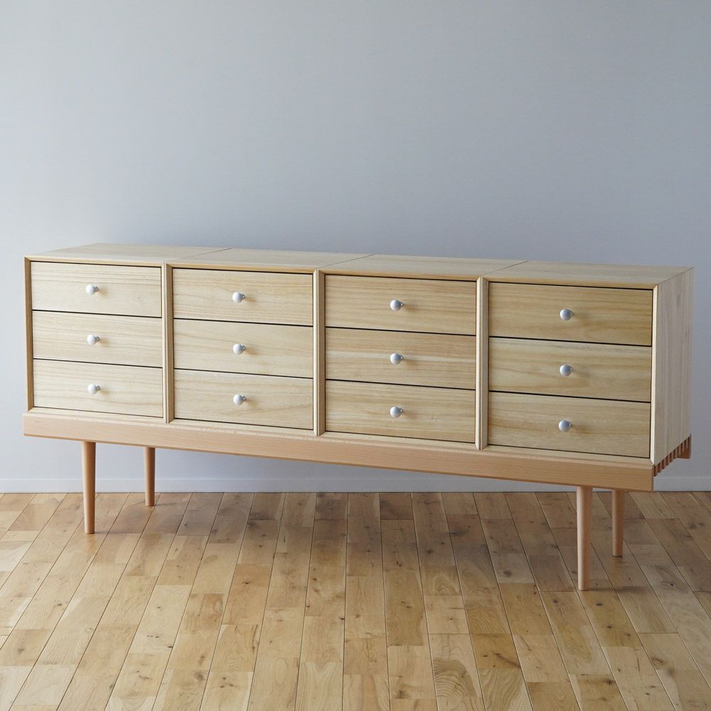 CARL HANSEN \u0026 SON （長い巻き毛・ハンセン＆サン）生産物通貨価値切り換える