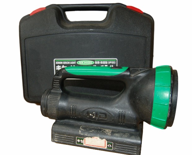 楽天市場】日動工業 充電式 キセノンHIDサーチライト HIDL-35W-BA