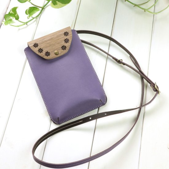 VARCO REAL WOOD フルール 肩肉合切袋 合切袋 スマホケース 流行り スマホ 首掛け 小入れもの スマホポーチ ショルダーバッグ 今めかしい 革 本革 革製 パウダーコンパクト なめし革 花柄 日本製 木製 生まれながら木 メンズ レディース 分かりやすい 差し上げ物 差し上げ物 父の日 母の日 pt