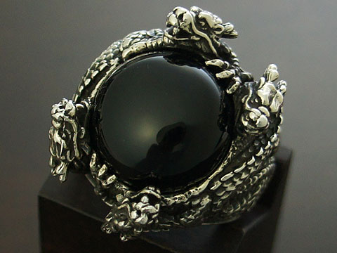 【oriental vibrations】【四頭の龍】 Silver925/オニキス リング