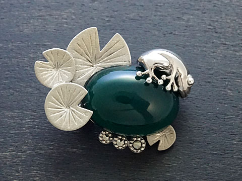 楽天市場】【Rokuzan/碌山】【蛙と蓮】 Silver925/グリーン