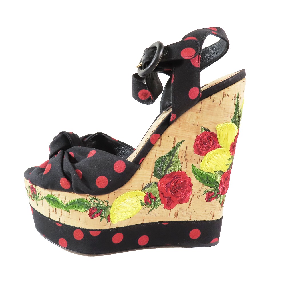 【中古】未使用 DOLCE & GABBANA ドルチェアンドガッバーナ ウェッジソールサンダル 薔薇柄 フラワー 刺繍 靴 シューズ ブラック 36.5 レディース Re：MODE ブランド古着のリモード｜Re：MODE　ブランド古着のリモード