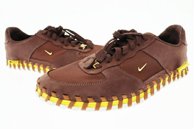 JACQUEMUS nike スニーカー ブラウン　レディース 待ってました！NIKE × JACQUEMUSのコラボスニーカー - スモール