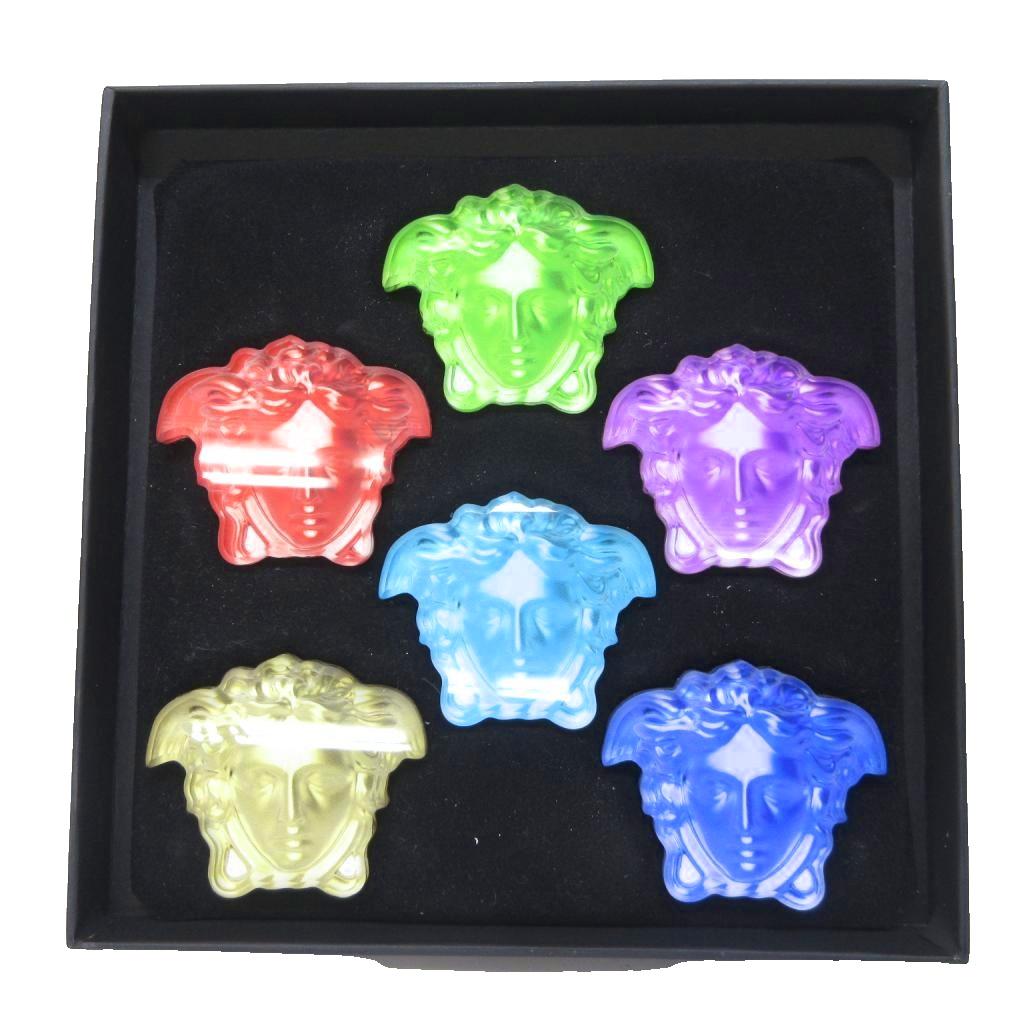 【中古】未使用品 ヴェルサーチ ヴェルサーチェ VERSACE メデューサ マグネット 6個セット プレキシガラス100％ マルチカラー 0306 その他 【ベクトル 古着】 260306