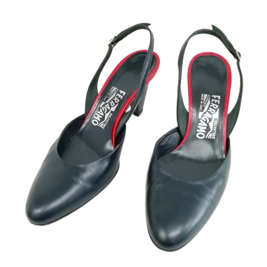 【中古】サルヴァトーレフェラガモ Salvatore Ferragamo バックストラップ パンプス プレーン ラウンドトゥ 7 D ネイビー レディース 【ベクトル 古着】 260219