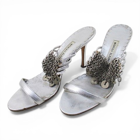 【中古】マノロブラニク MANOLO BLAHNIK ミュール サンダル シルバーチェーン 38 レザー シルバー イタリア製 レディース 【ベクトル 古着】 260404