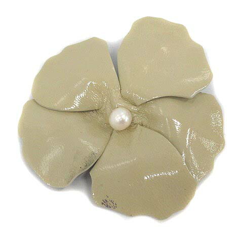 中古 コレットマルーフ Colette Malouf ヘアクリップ ヘアアクセサリー フラワーモチーフ レザー パール ベージュ Ym Wy レディース ベクトル 古着 Andapt Com