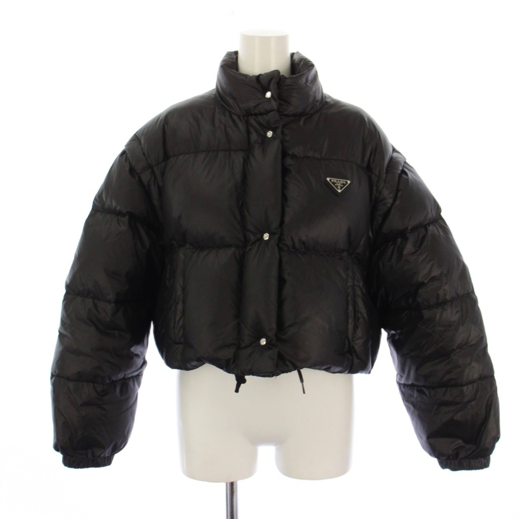 【中古】プラダ PRADA 23年製 Re-Nylon クロップドダウンジャケット 2WAY 照明ランプ色合い 36 黒 291805 /KH レディース 【ベクター 古着】 260327