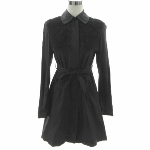 【中古】ロベルタスカルパ ROBERT SCARPA 厚地の外套 トレンチコート ステンカラー 花柄刺しゅう シュロの葉胴締め 綿織物 黒いこと 黒 I 40 レディース 【ベクター 古着】 240806
