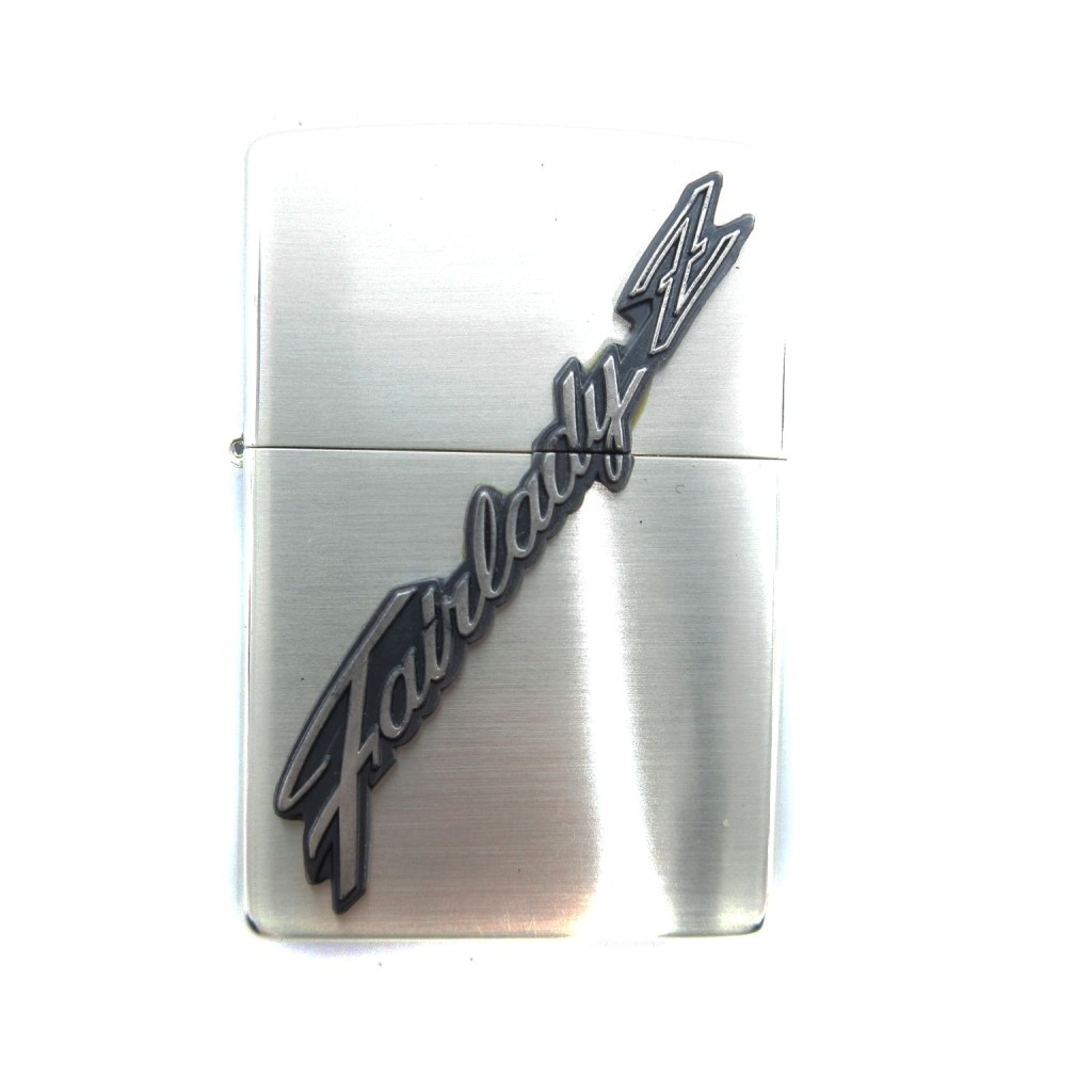 【中古】ジッポー ZIPPO Fairlady Z 240Z 1999年製 日産 フェアレディ Z 立体 ロゴ オイルライター 喫煙具 灰皿ケース付き シルバーカラー /JS メンズ 【ベクトル 古着】 251017 14,129円