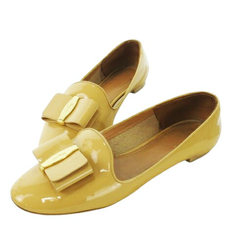 【中古】サルヴァトーレフェラガモ Salvatore Ferragamo オペラシューズ フラットパンプス スリッポン エナメル パテント ヴァラリボン ロゴ 5 22.0cm ベージュ /CK6 ■GY17 レディース 【ベクトル 古着】 251114