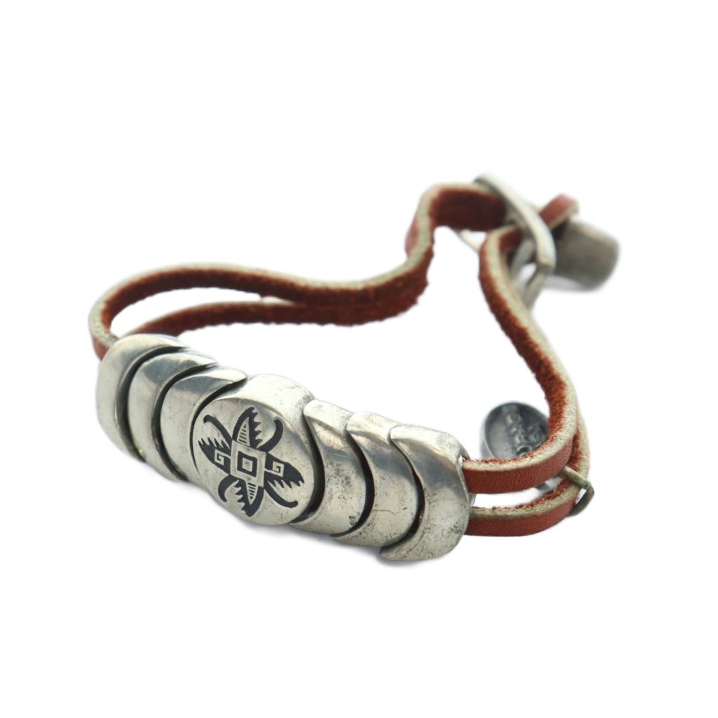 【中古】courage usa カレッジ ユーエスエー ブレスレット アクセサリー バングル ロゴ シルバー色 赤 レッド ■GY11 /MQ メンズ 【ベクトル 古着】 260131