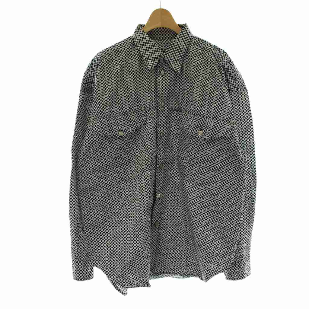 【中古】ヴェルサーチジーンズシグネチャー VERSACE JEANS SIGNATURE プルオーバー L 黒 黒いこと 総柄 長袖 メデューサボタン 下げ翼隠し トップス /PP ■GY18 メンズ 【ベクター 古着】 260525