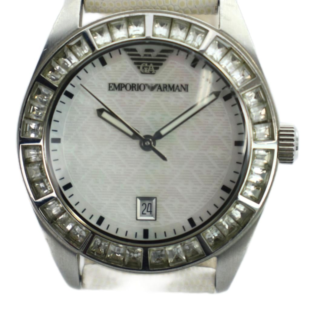【中古】エンポリオアルマーニ EMPORIO ARMANI AR-0529 ウオッチ ご覧なさる 石英 伝達ルート石ころ 貝殼文字記号盤 なめし革胴締め 暦付き添い人 デイト しろがね色色 ■GY11 /MQ メンズ 【ベクター 古着】 260326