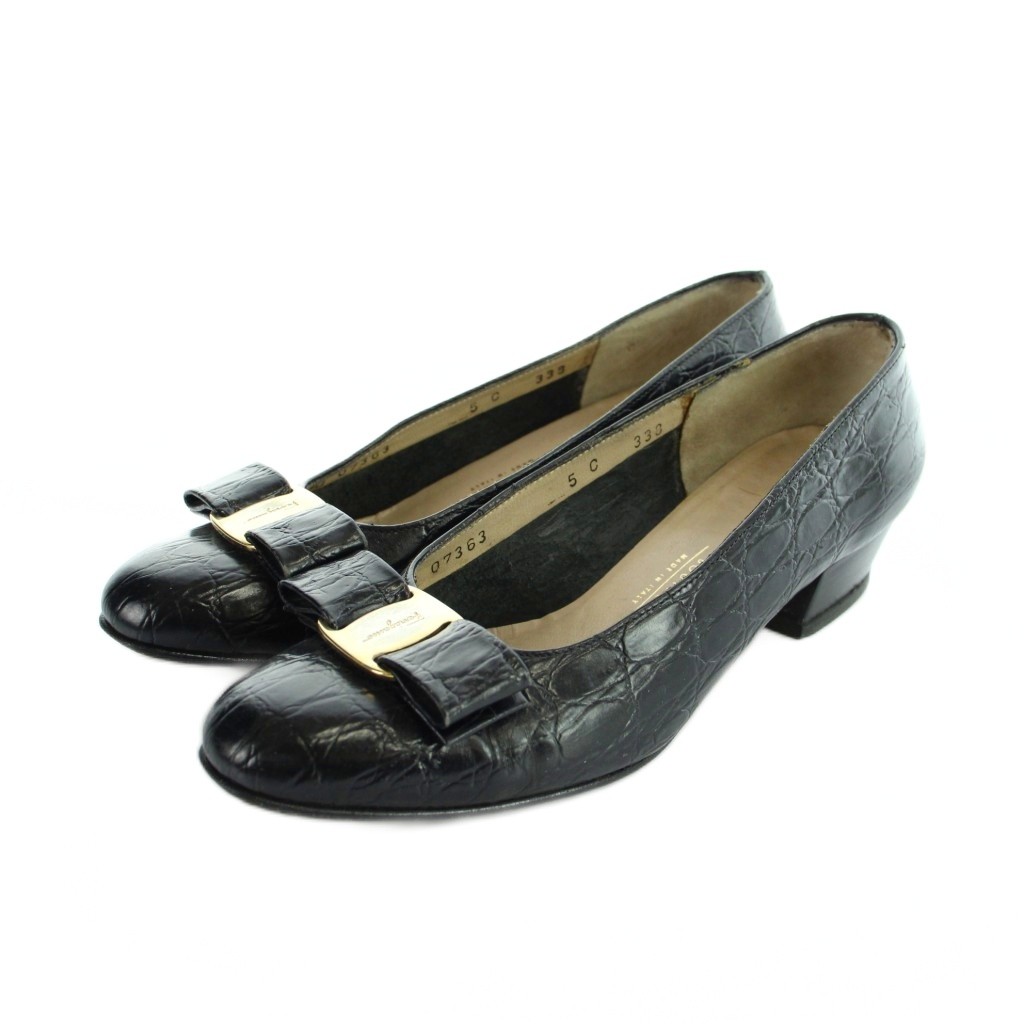 【中古】サルヴァトーレフェラガモ Salvatore Ferragamo VARA ヴァラ パンプス レザー 型押し リボン 5 黒 ブラック ■GY11 /MQ レディース 【ベクトル 古着】 260306