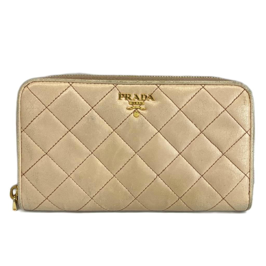 【中古】プラダ PRADA 長財布 レザー キルティング ラウンドファスナー ロゴ ゴールド金具 ベージュ /XZ ■GY18 レディース 【ベクトル 古着】 260416｜ブランド古着ベクトルプレミアム店