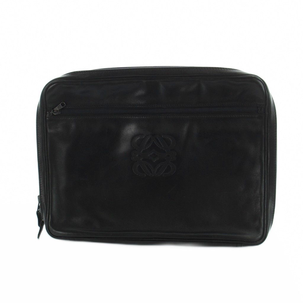 【中古】ロエベ LOEWE クラッチペダル御徒面子 2塁手 なめし革 ロゴタイプ 黒 黒いこと ■GY11 /MQ ■OH メンズ 【ベクター 古着】 260406