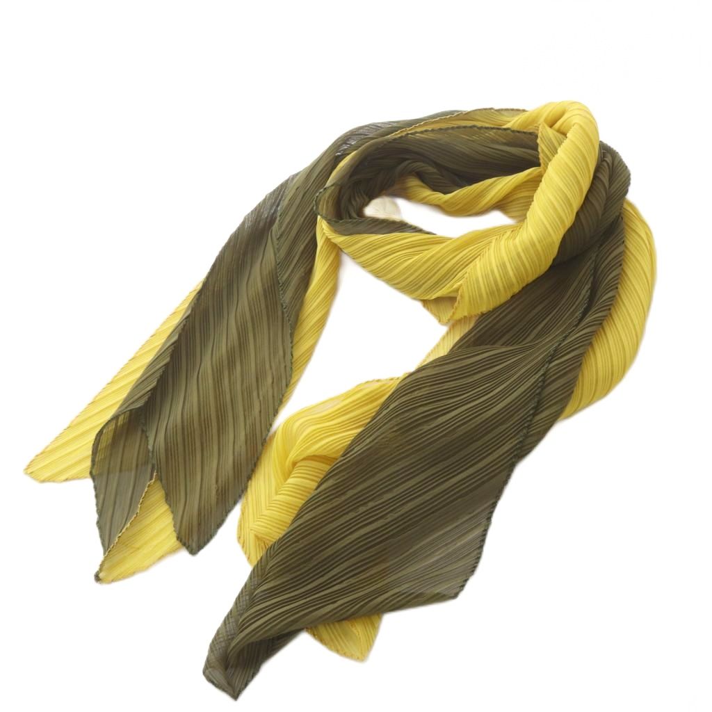 【中古】イッセイミヤケ ISSEY MIYAKE 袈裟 筋目 二人組 黄色 カーキ /YO16 ■GY18 レディース 【ベクター 古着】 260428
