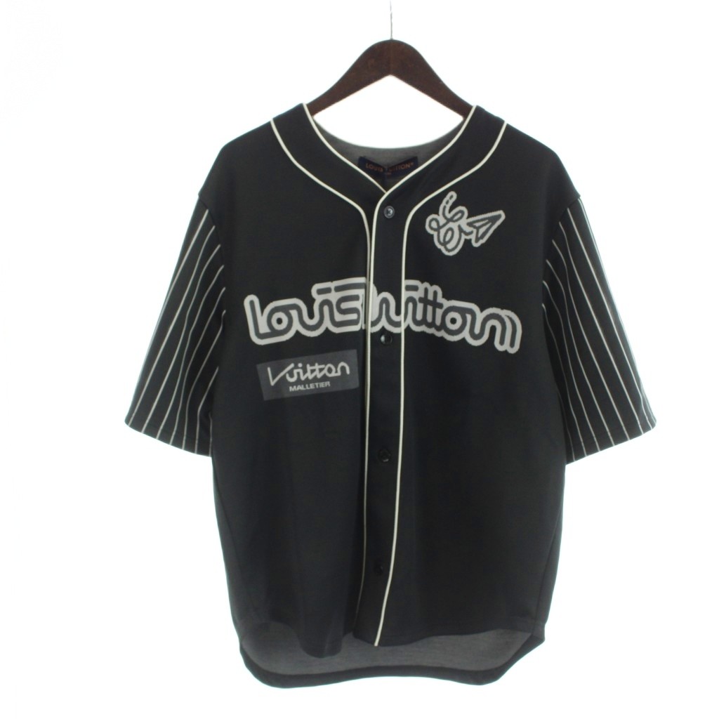【中古】未当て嵌める品 ルイヴィトン LOUIS VUITTON 23SS Logo Numbering Baseball Shirt ロゴタイプナンバリング 野球プルオーバー RM231 YN1 HOS83W カットソー 半袖 ロゴタイプ M 黒 黒いこと ■GY18 /MQ メンズ 【ベクター 古着】 260514