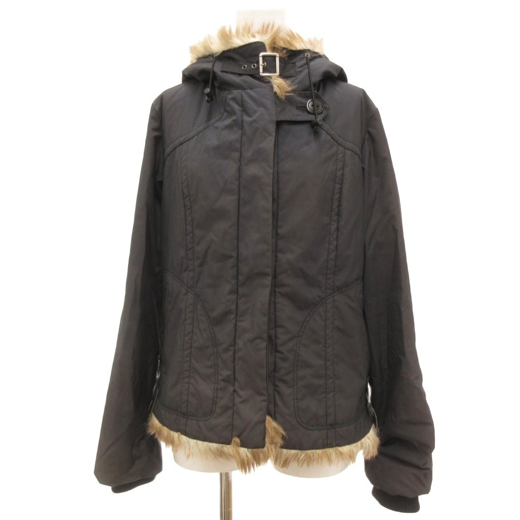 【中古】バーバリーブルーレーベル BURBERRY BLUE LABEL 中綿ジャケット 38 黒 ブラック フードフェイクファー付き ドローストリング ボタンフライ 袖リブ 裏地チェック柄 ベルト付き /SD ■GY11 レディース 【ベクトル 古着】 260610｜ブランド古着ベクトルプレミアム店