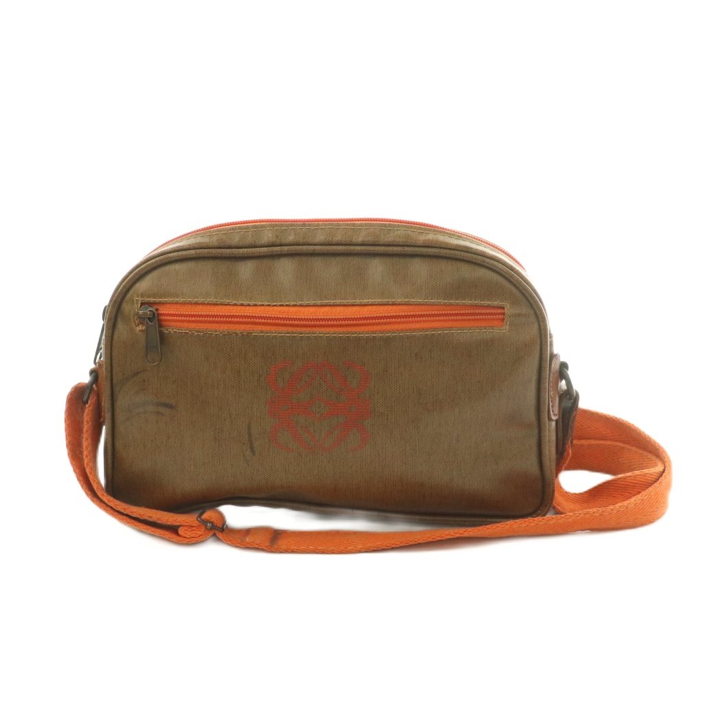 【中古】ロエベ LOEWE ヴィンテージ ショルダーバッグ アナグラム 斜めがけ PVC 茶 ブラウン /MI ■OH ■GY17 レディース 【ベクトル 古着】 260620｜ブランド古着ベクトルプレミアム店