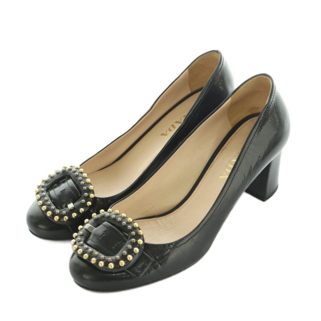 【中古】プラダ PRADA パンプス ラウンドトゥ チャンキーヒール なめし革 スタッズ 35 22.0糎 黒 /MI ■GY19 レディース 【ベクター 古着】 260403