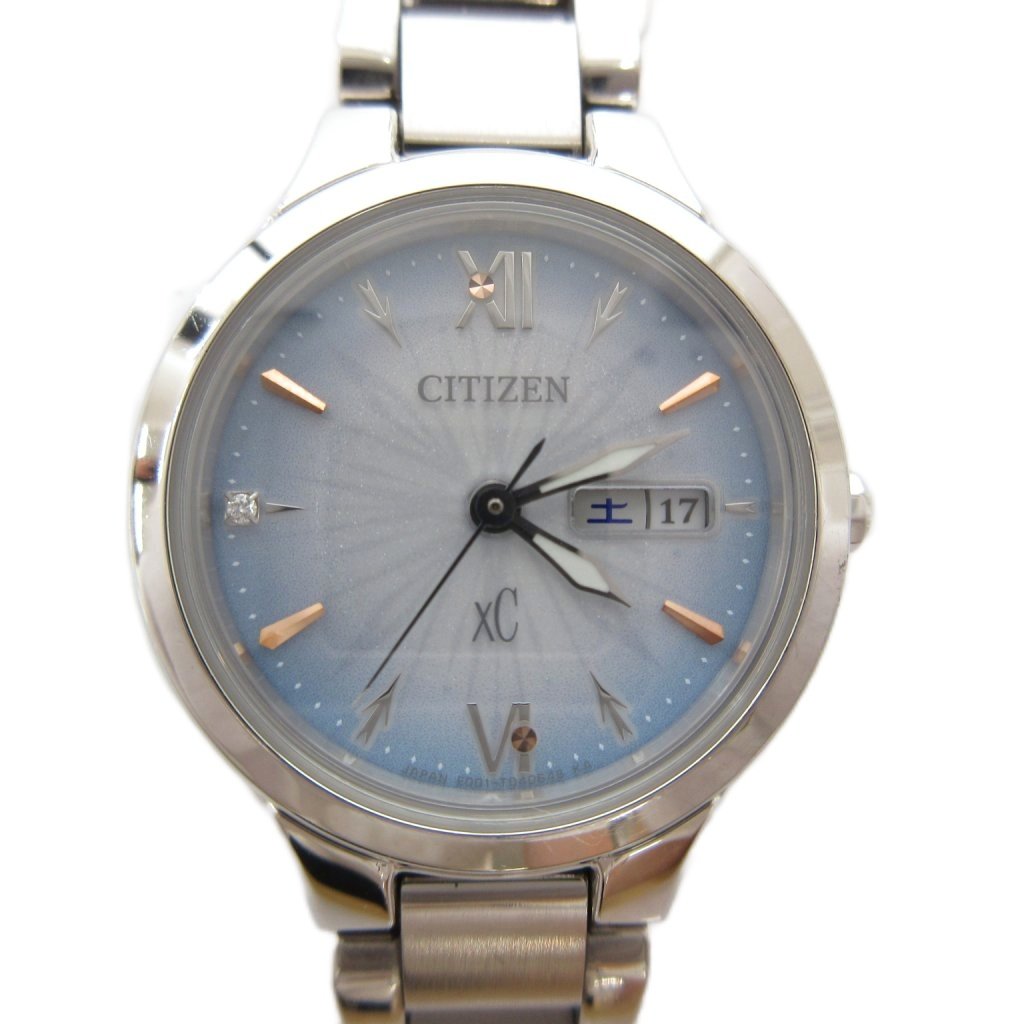 【中古】シチズン CITIZEN クロスシー xC エコドライブ DISNEY アナと雪の女王 エルサ 腕時計 ソーラー デイト シルバーカラー EW3221-51L /MG レディース 【ベクトル 古着】 260627｜ブランド古着ベクトルプレミアム店