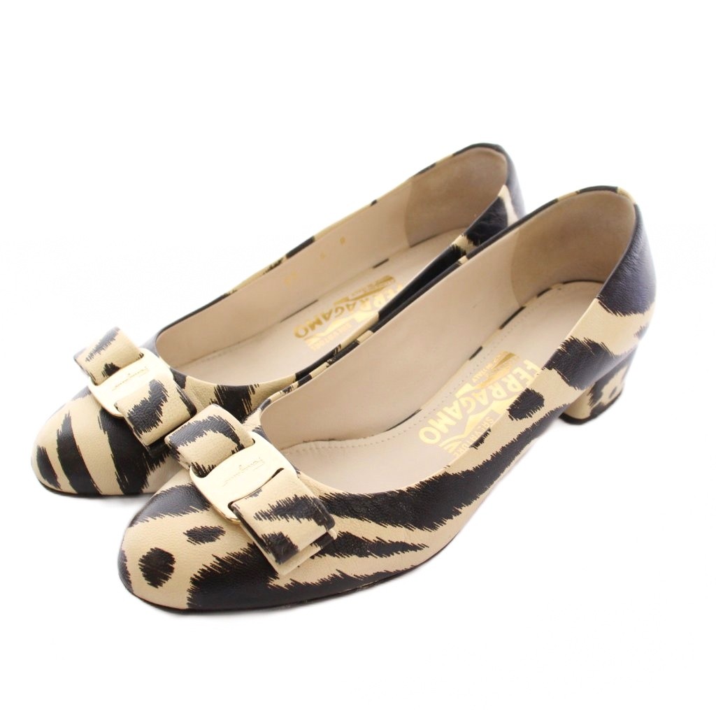 【中古】サルヴァトーレフェラガモ Salvatore Ferragamo ヴァラリボン パンプス 6 ベージュ 黒 黒いこと 総柄 ゼブラ柄 /YM レディース 【ベクター 古着】 251206