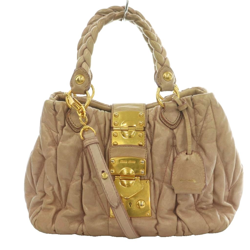 【中古】ミュウミュウ miumiu マテラッセ 2wayバッグ ショルダー ハンド ギャザー バックル ロゴ レザー ピンク /SS ■OS ■OH レディース 【ベクトル 古着】 260706｜ブランド古着ベクトルプレミアム店