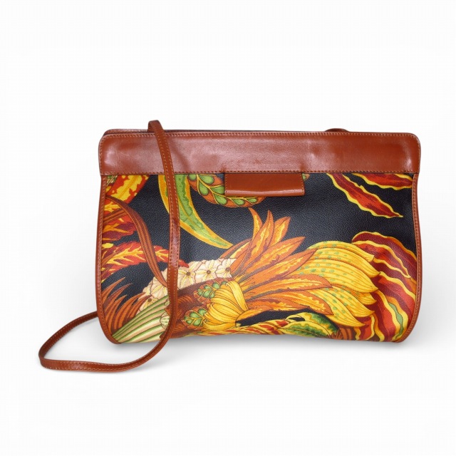 【中古】サルヴァトーレフェラガモ Salvatore Ferragamo ボタニカル柄 ショルダーバッグ AG213173 マルチカラー k374615 レディース 【ベクトル 古着】 260324