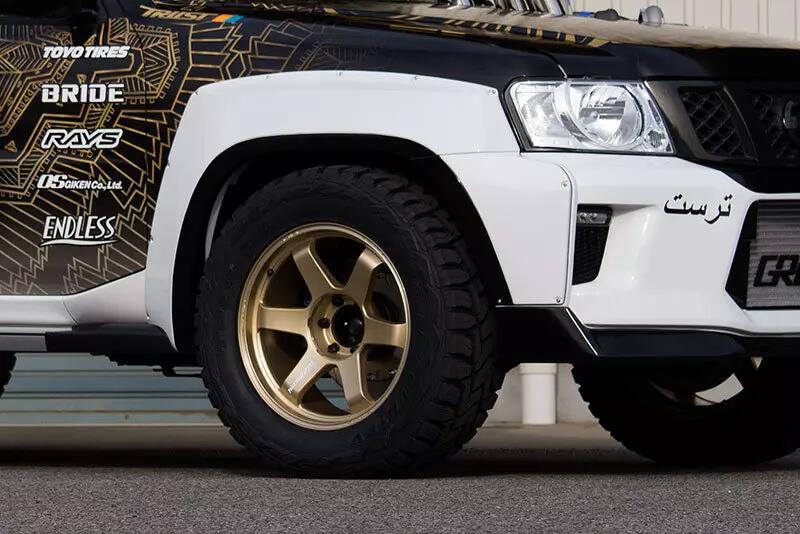 自動車関連業者直送限定 TRUST トラスト GReddy ワイドフェンダーフロント エアロキット Y61 (サファリ/パトロール) (17020262)｜ＶＥＮＵＳ