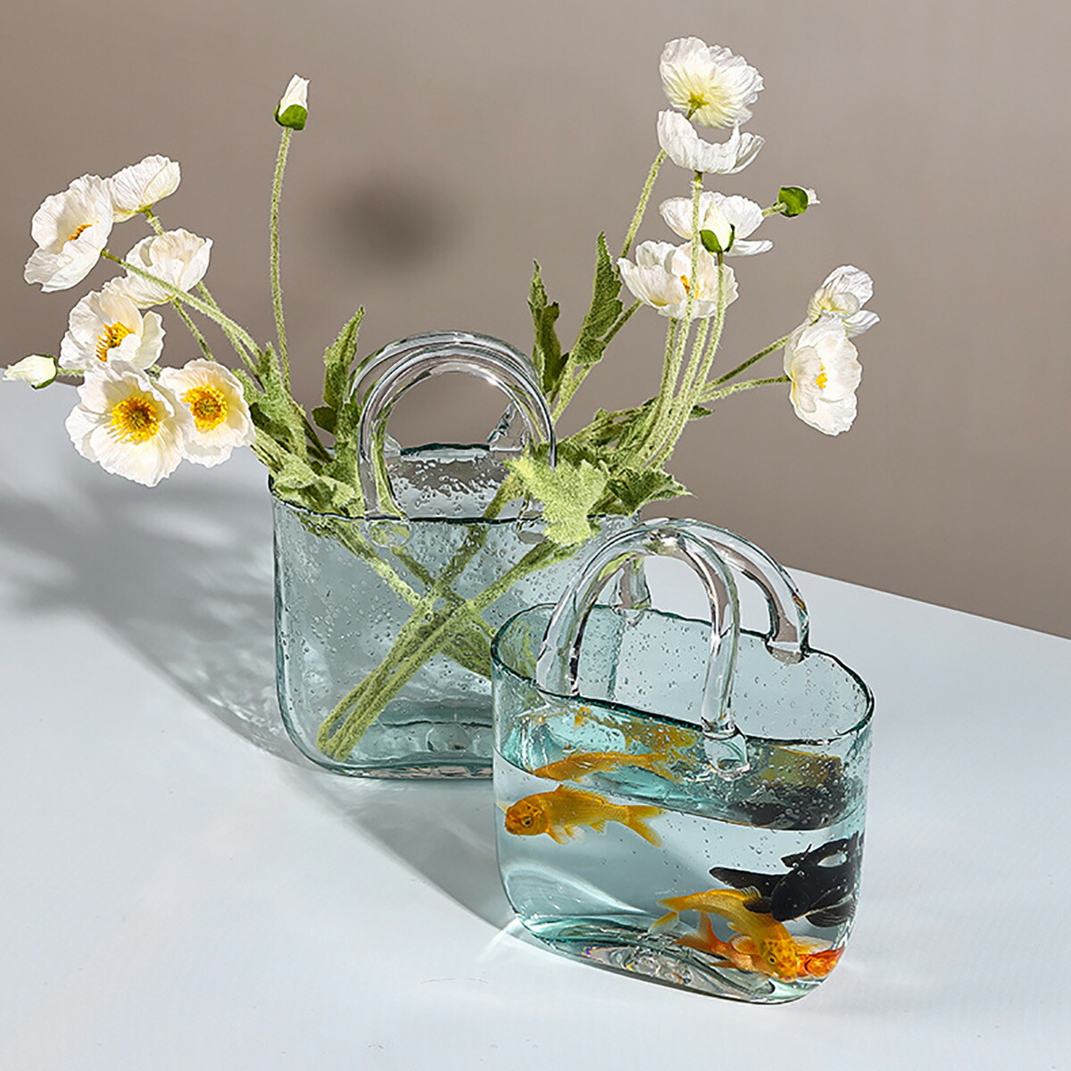 楽天市場 Veroman 花瓶 ガラス 透明 花器 金魚鉢 フラワーベース 飾り瓶 アクアリウム ガラスボトル 高級感 カバン型 アレンジ インテリア 水栽培 生け花 造花 おしゃれ Veroman