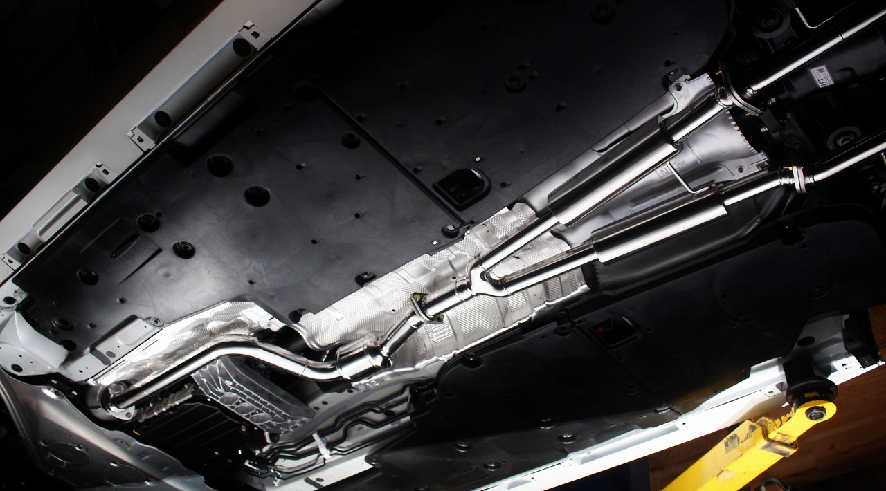 220 クラウン　3.5 L 腹下ストレート　マフラー　中間　リヤピース　セット 220 クラウン 3.5 L 腹下ストレート マフラー 中間 リヤピース