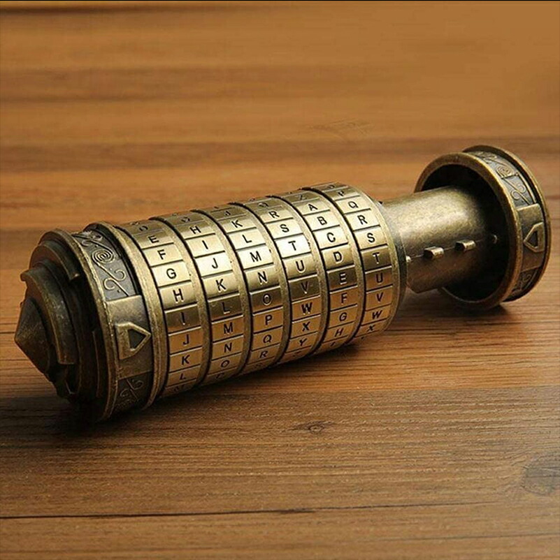 ダ・ヴィンチ・コード クリプテックス　1/1プロップレプリカ Amazon.com: The Noble Collection The Da Vinci Code Cryptex