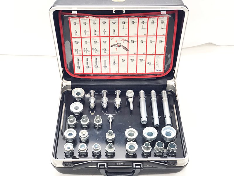 【中古】犀位置付け CYCLUS スナップイン お役目用取り合わせ物の具書き割り 容れもの付 #720700 TOOL BOX SET【引き下げ】
