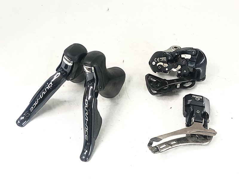 【中古】訳蟻 シマノ SHIMANO デュラエース Di2/DURA-ACE Di2 ST-9070 FD-9070 RD-9070 - 電動Di2 リムうち切り コンポセット 〇【割り引き】
