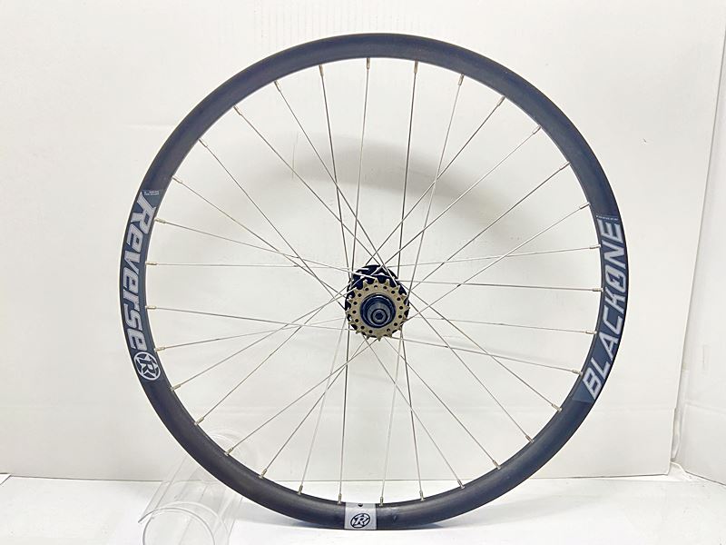 【中古】ATOMLAB/REVERSE COMPONENTS BLACKONE リアホイールのみ シングル シングルスピード DISC クリンチャー アルミ｜ベリーグッドストア