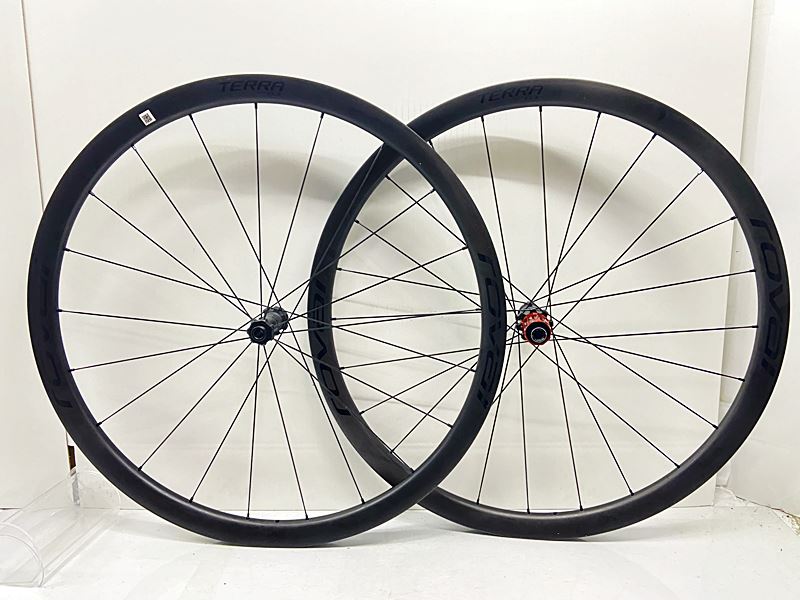 楽天市場】【中古】美品 オロメ OROME ヴァラール VALAR TH50D