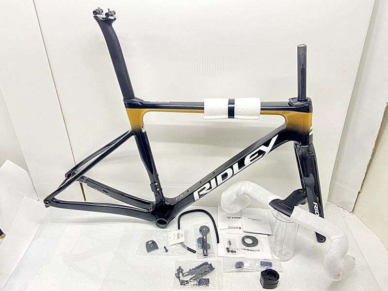 【中古】未当て嵌める品 リドレー RIDLEY ファルコン FALCN RS UNO-X TEAM LTD 読み込む ひな形書き割り 2025年 S大きさ 炭素
