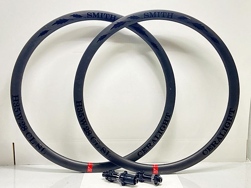 【中古】美品 スミス SMITH セラライト CERALIGHT H35W28 リム2本セット ディスクブレーキ チューブレスレディ カーボン|ベリーグッドストア