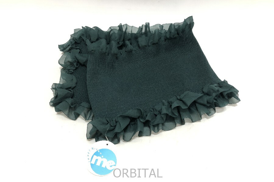 プリーツプリーズ ISSEY MIYAKEフリル付お花のストール 白✖️グリーン 中古・古着通販】PLEATS PLEASE (プリーツプリーズ) フラワー柄